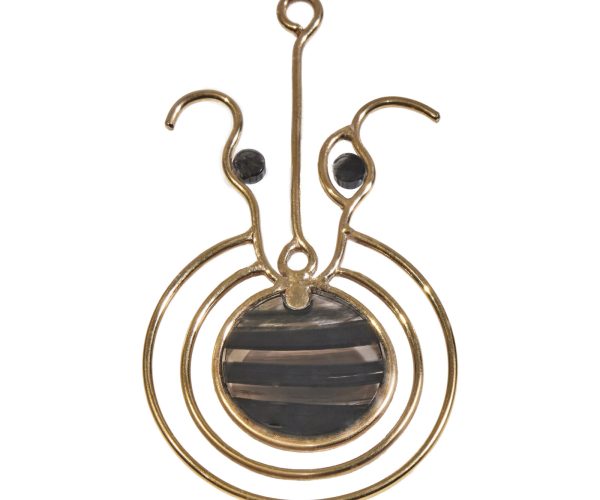 obsidian pendant on fine gold setting